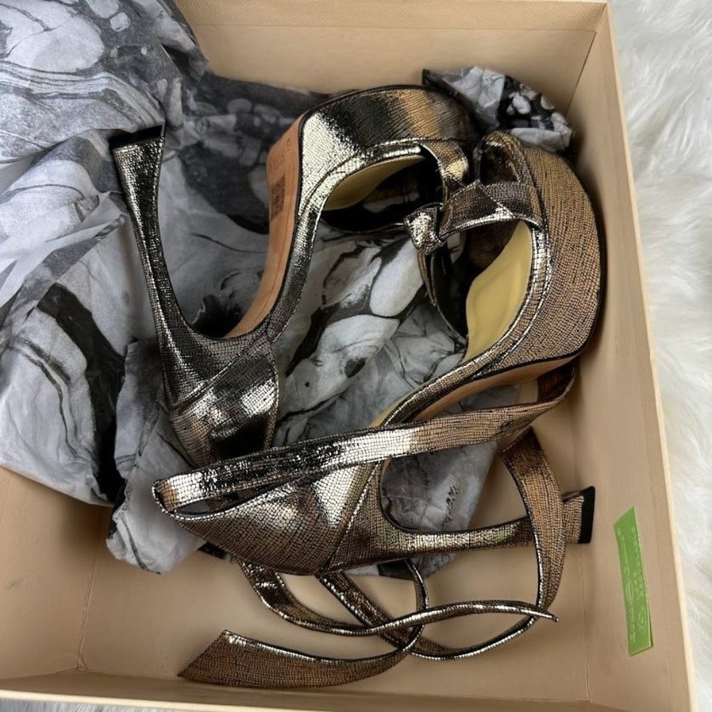 Alexandre Birman Clarita Architectural 100 Heel in Golden - Picture 3 of 8